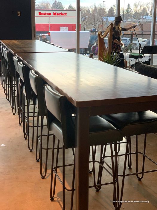 Table top and edge detail
